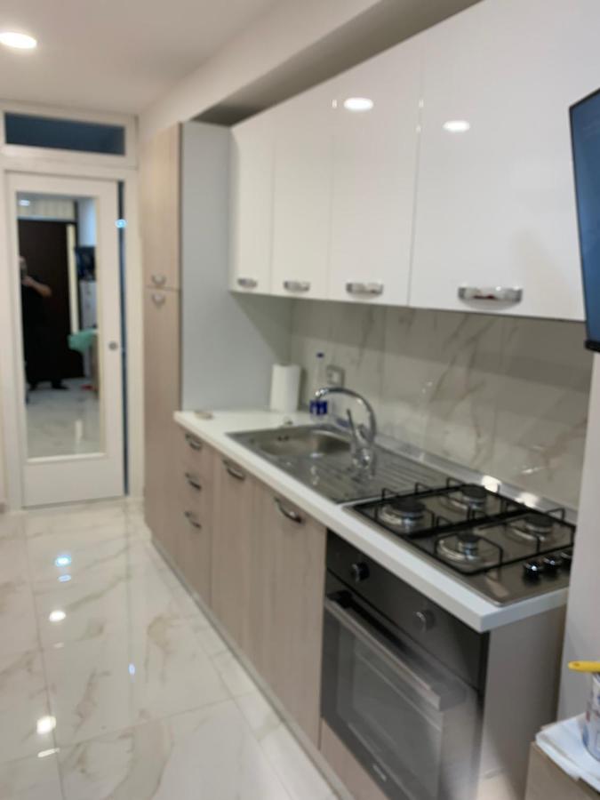 Apartmán Viky House Chiaja 1 Neapol Exteriér fotografie