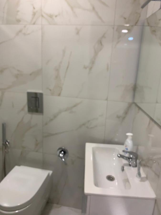 Apartmán Viky House Chiaja 1 Neapol Exteriér fotografie