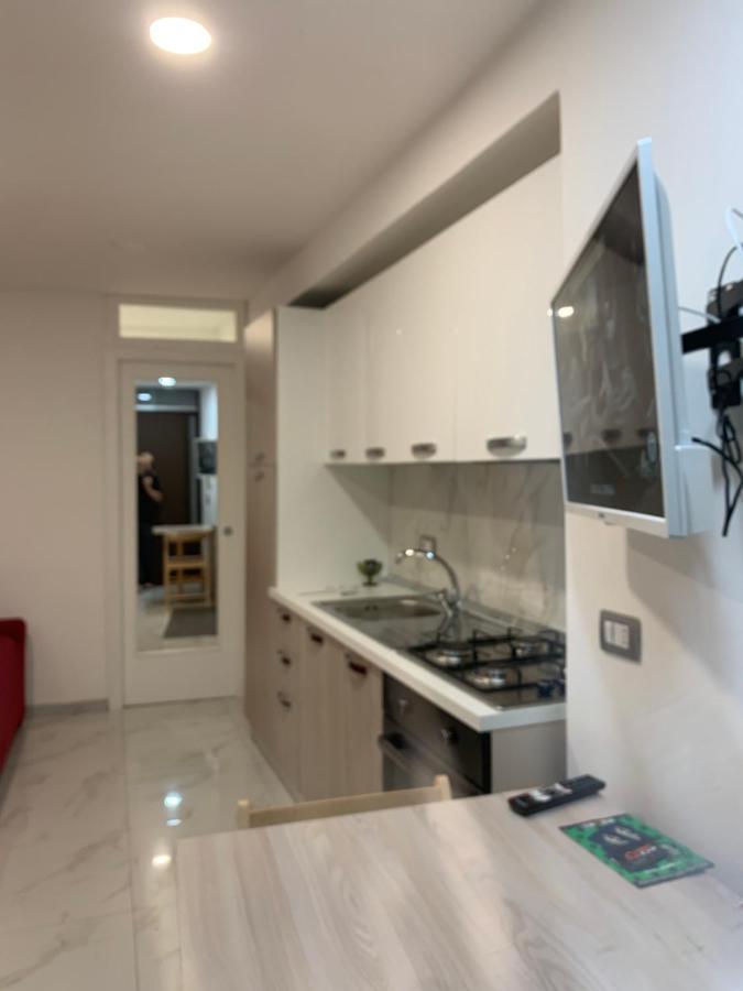 Apartmán Viky House Chiaja 1 Neapol Exteriér fotografie