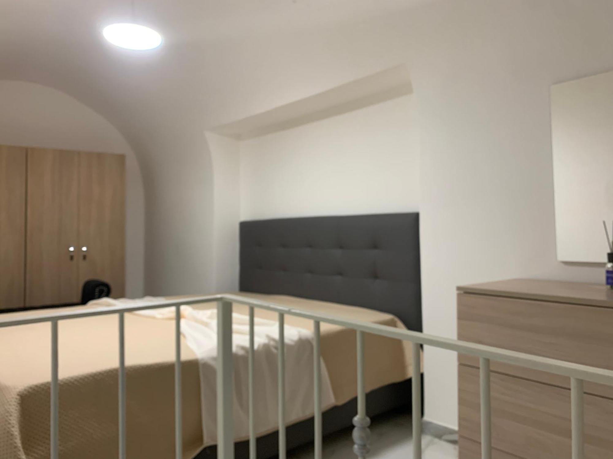 Apartmán Viky House Chiaja 1 Neapol Exteriér fotografie